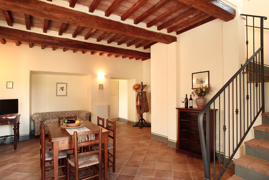 Agriturismo Il Poggione Монталчино Стая снимка
